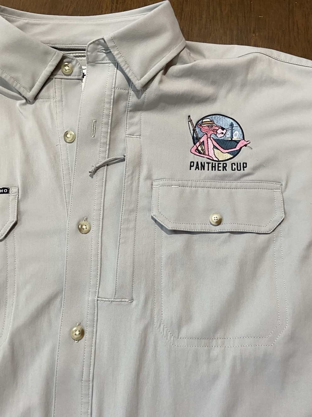 PONCHO Outdoors Fishing Shirt Mens Large Gray Short Sleeve Panther Cup Magnetic